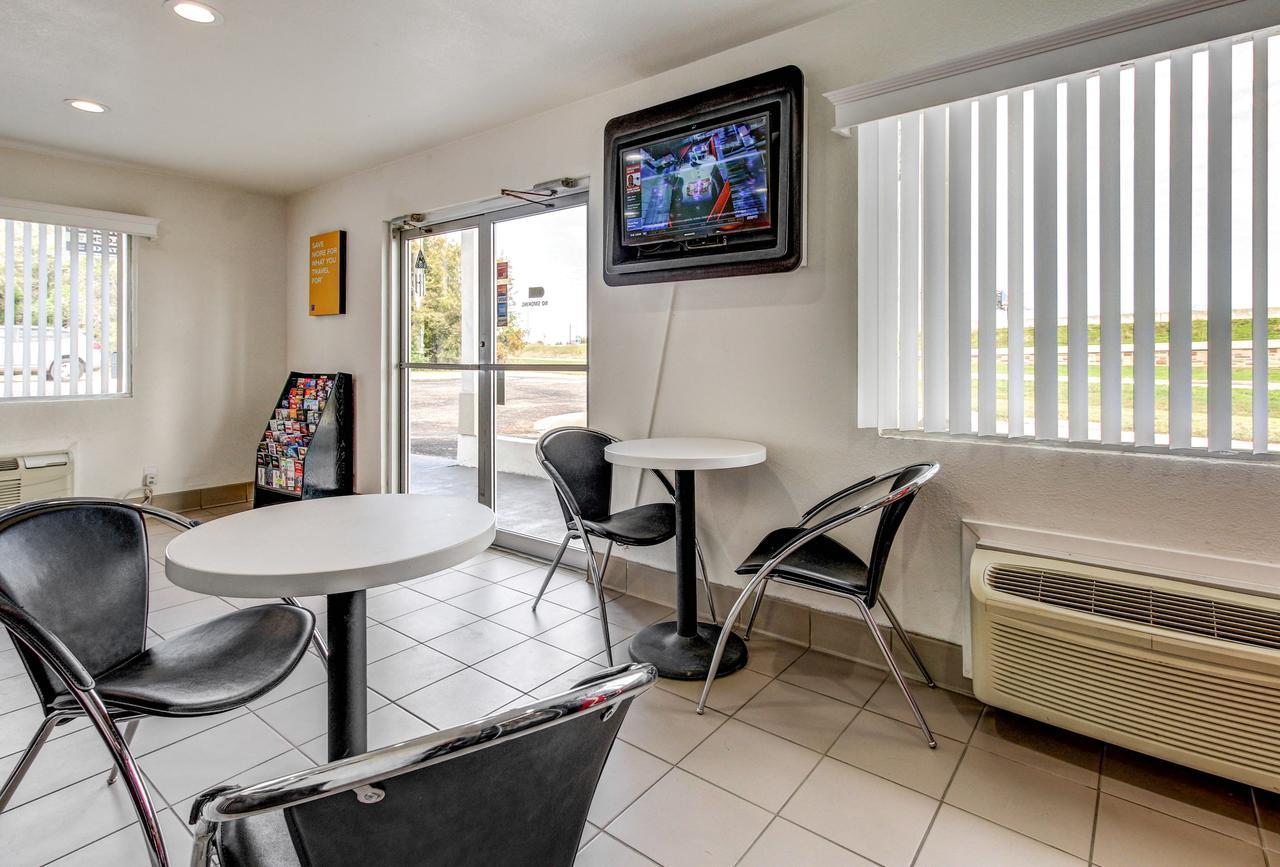 Motel 6 Waco - Lacy Lakeview Bellmead Exterior foto